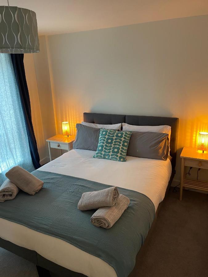 Number 10 Stunning Apartment, Fantastic Location! เอกซ์มัธ ภายนอก รูปภาพ