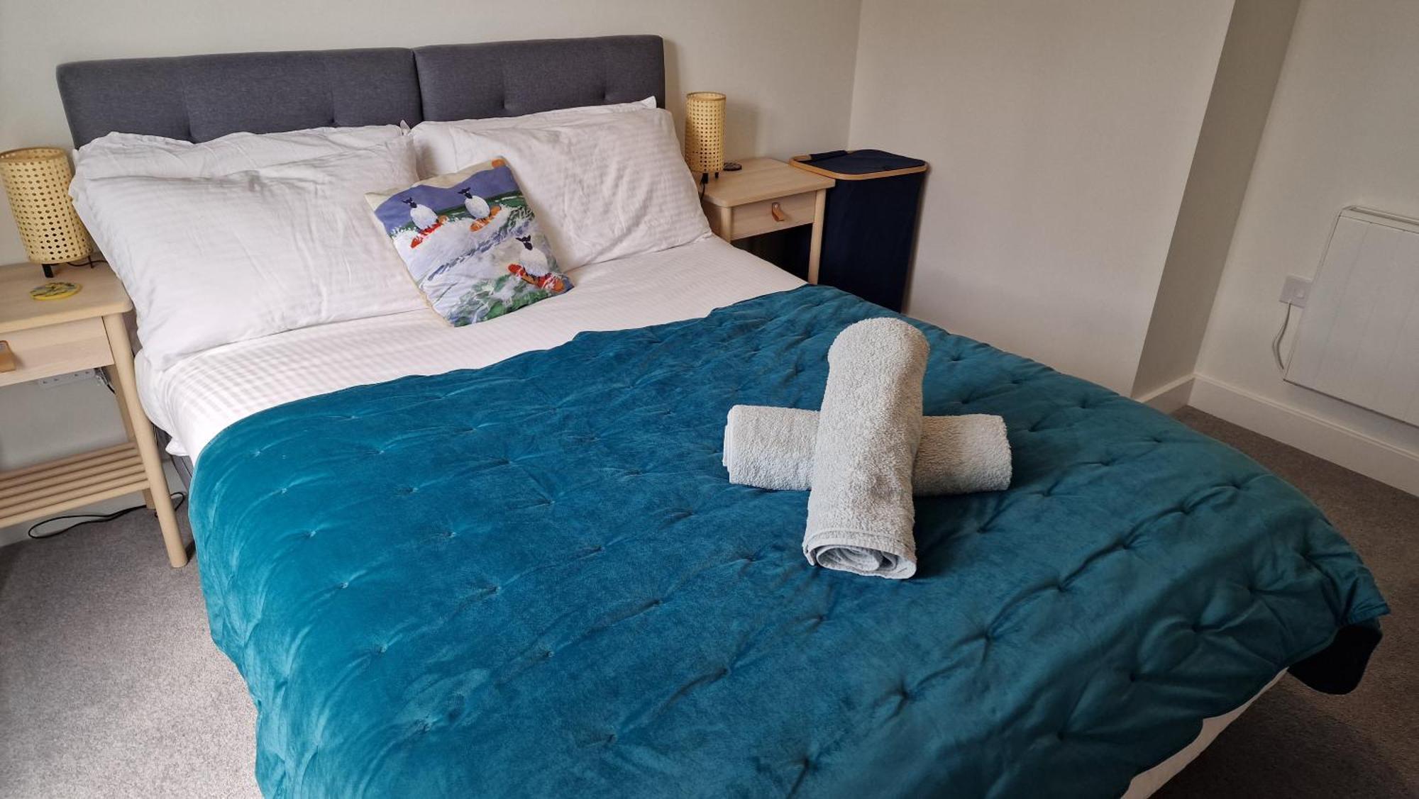Number 10 Stunning Apartment, Fantastic Location! เอกซ์มัธ ภายนอก รูปภาพ